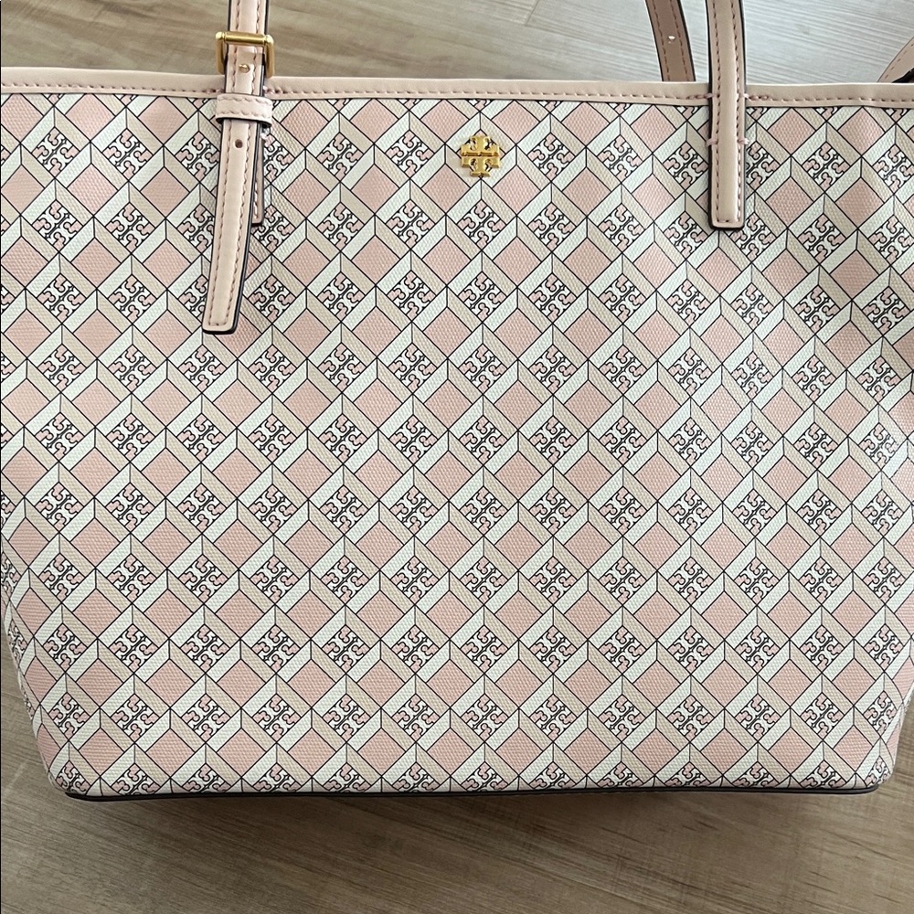 Tory Burch Geo Logo Mini Zip Top Tote - Picture 15 of 15